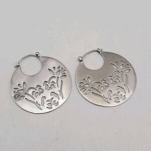 Sterling Silver 925 SX Thailand Floral Cutout Disc Earrings 1.5"